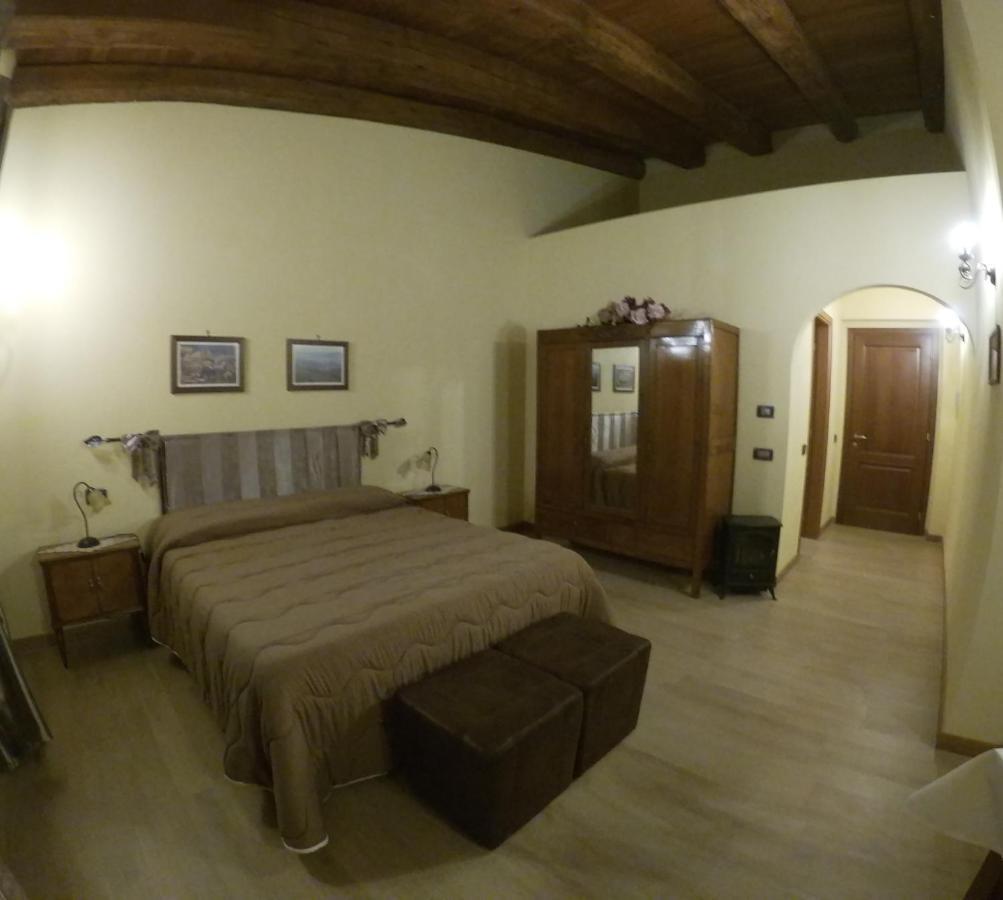 Agriturismo Locanda Dei Cacciatori Dogliani Exterior foto